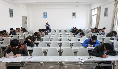 江苏省在校大学生通过教师资格证考试也拿不到证书？